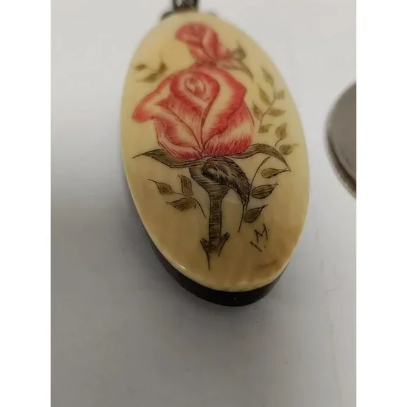 Vintage Hand Painted Miniature Pink Rose on Wooden Oval Pendant - Picture 5 of 7